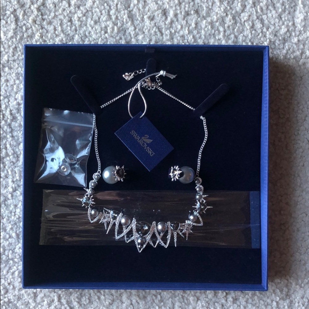 Swarovski Fantastic Earring and Necklace Set